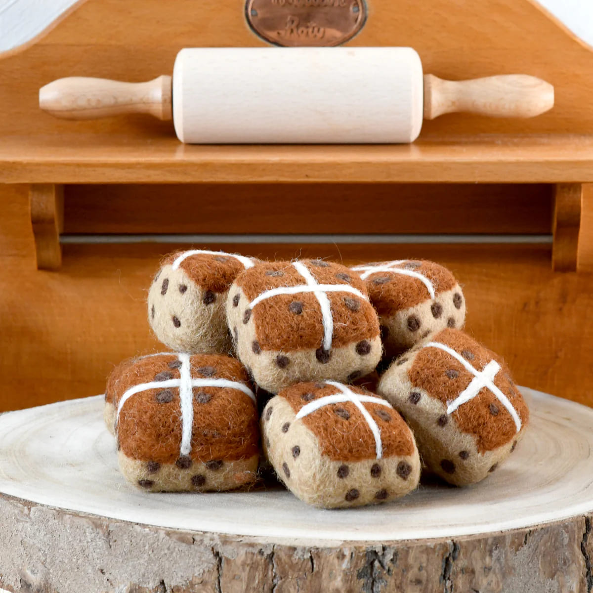 Tara Treasures Felt Hot Cross Buns