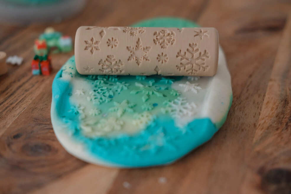 Kinfolk Pantry Snowflake Roller - Pattern Playdough Roller
