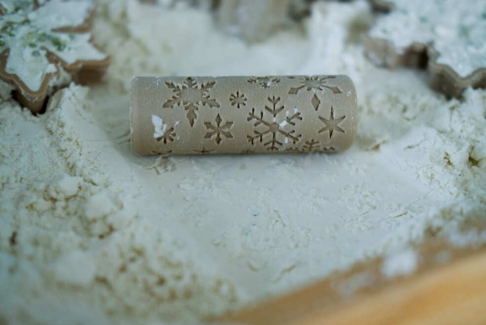 Kinfolk Pantry Snowflake Pattern Roller
