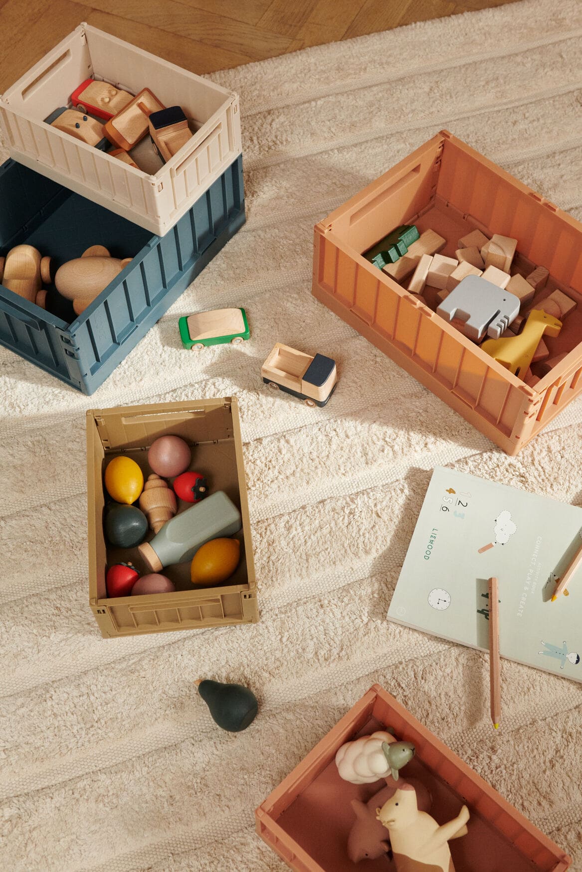 Liewood Weston Storage Box M - Whale Blue