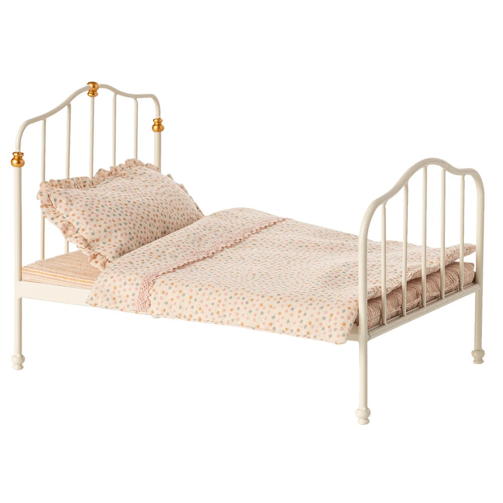 Maileg Vintage Double Bed Mouse off-white