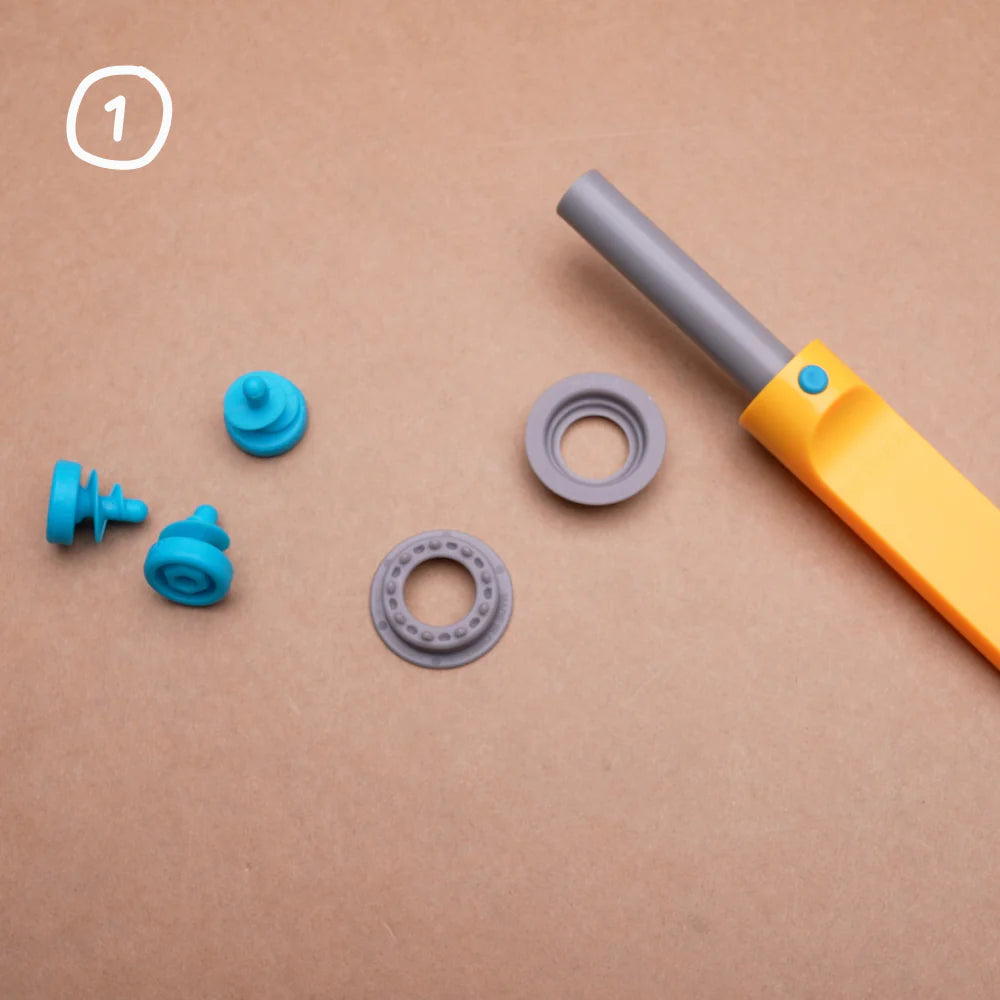 Makedo Roto-Ring step 1