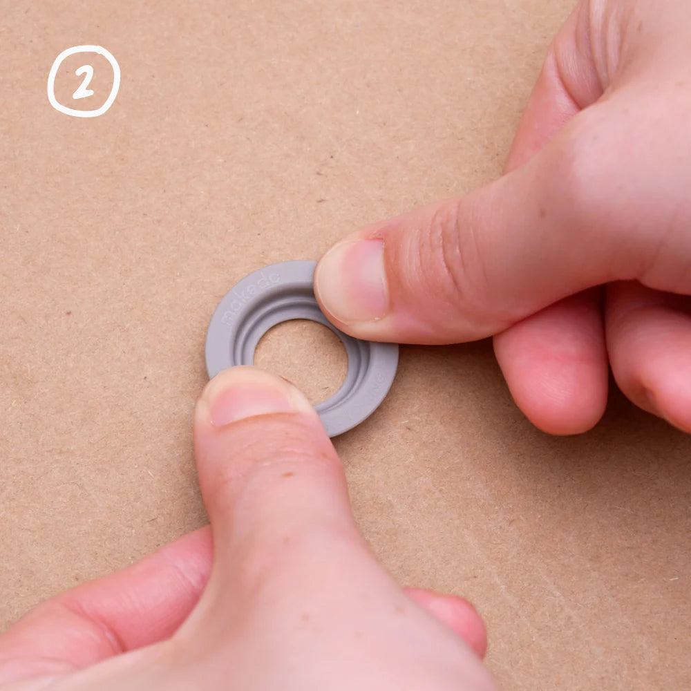 Makedo Roto-Ring step 2