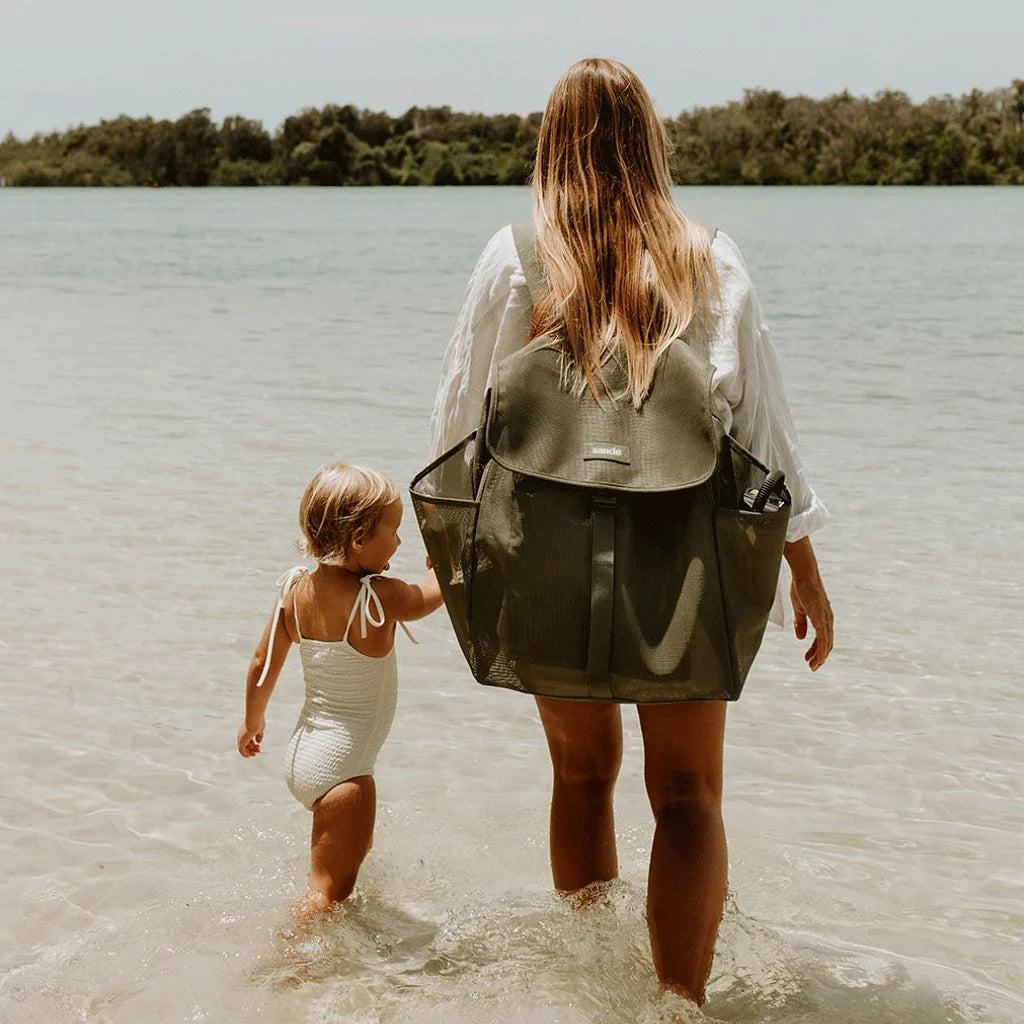 Sande™ Beach Hauler Beach Backpack - Pandanus