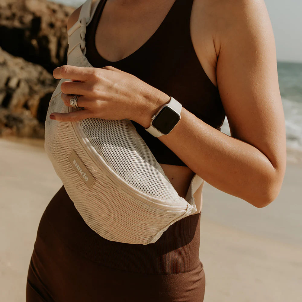 Sande™ Essentials Crossbody Bag Sand