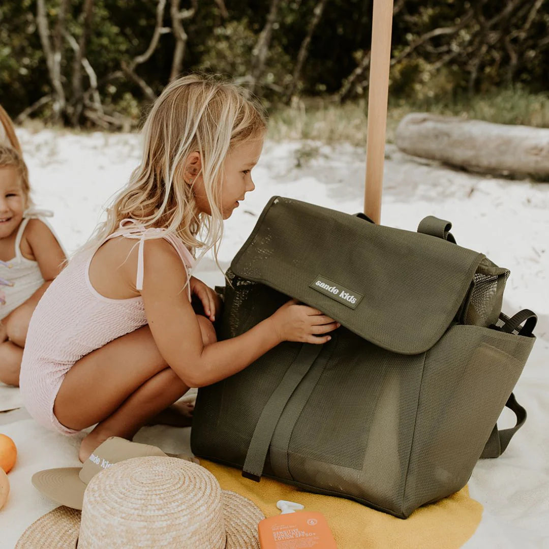 Sande Kids Beach Hauler™ Beach Backpack Pandanus