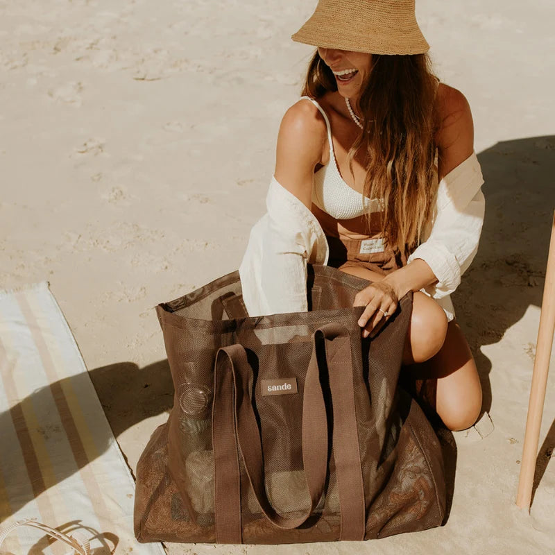 Sande™ Beach Hauler Mesh Beach Bag Espresso