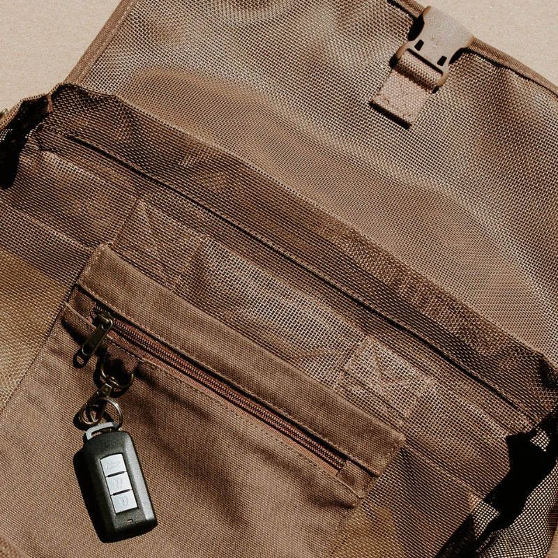 Sande™ Beach Hauler Mesh Backpack Brown