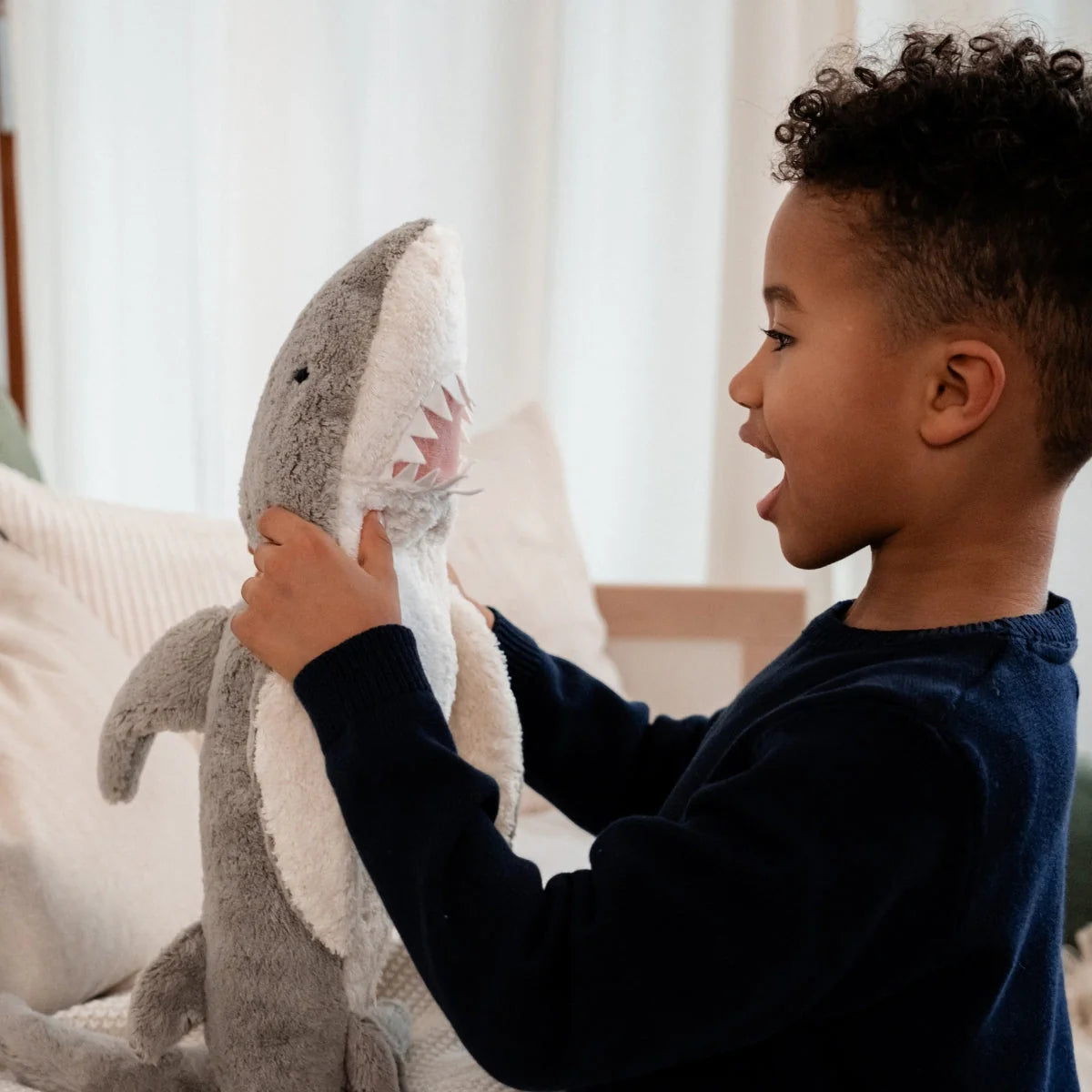 Senger Cuddly Animal - Shark large