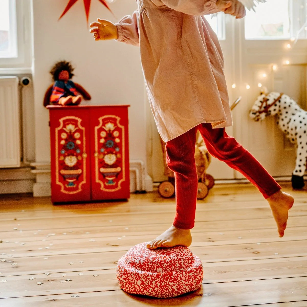 CHRISTMAS LIMITED EDITION - Stapelstein Balance Stepping Stones - Red Blush