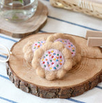 Load image into Gallery viewer, Tara Treasures Felt 100s and 1000s Biscuit (Set of 3)
