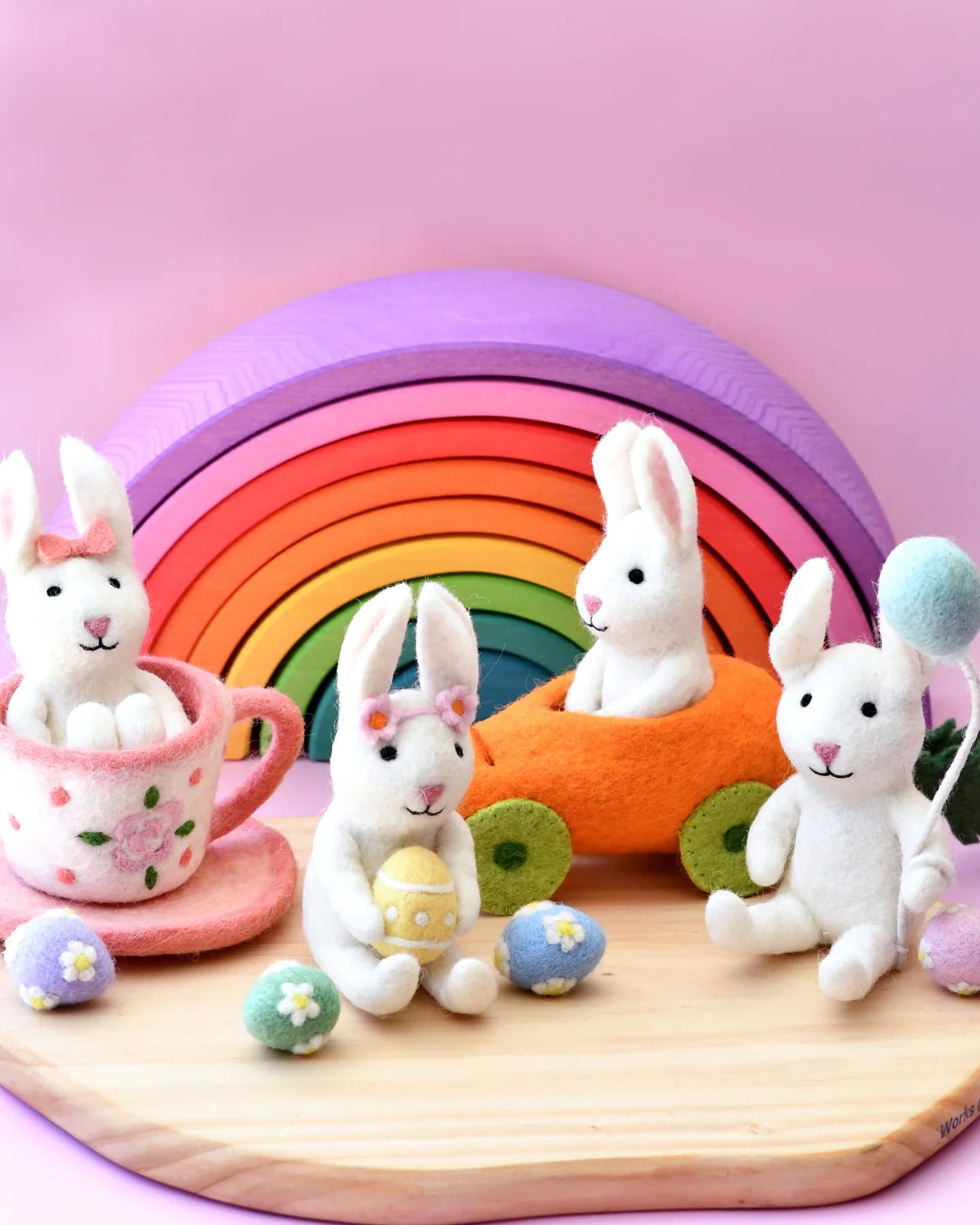 Tara Treasures Felt Rabbit with Carrot Car Toy