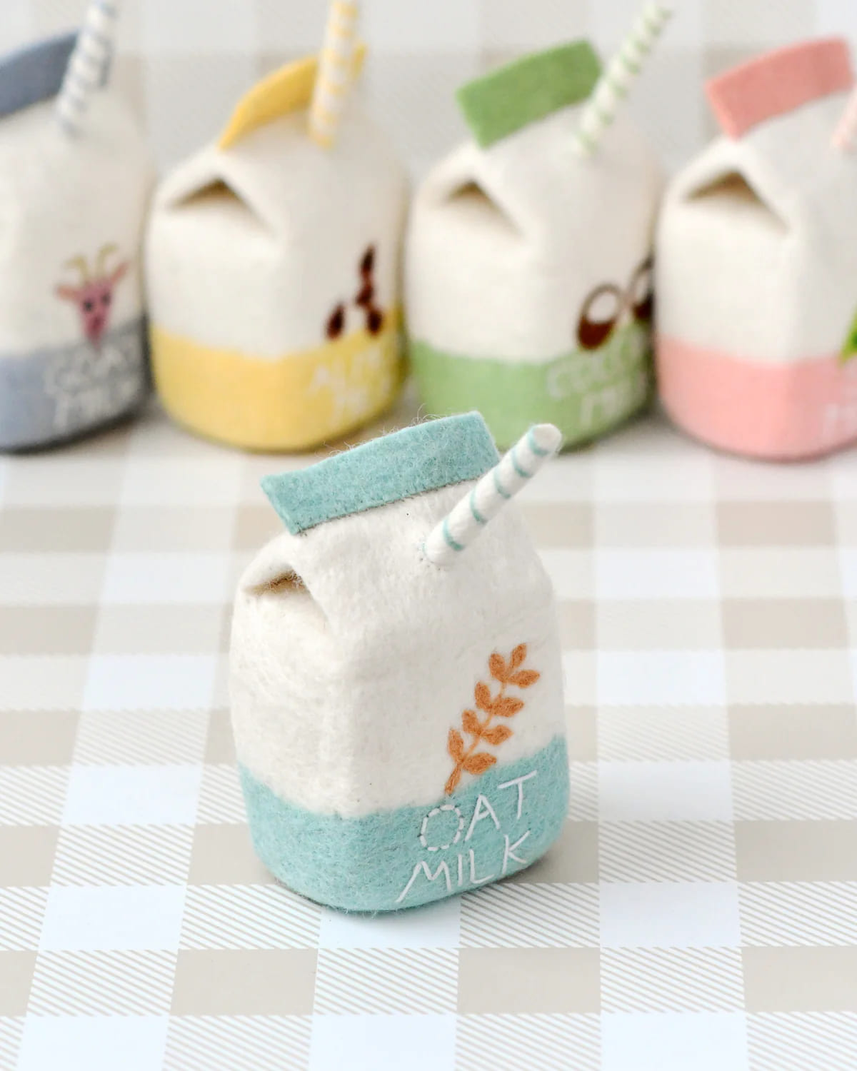 Tara Treasures Felt Oat Milk Packet