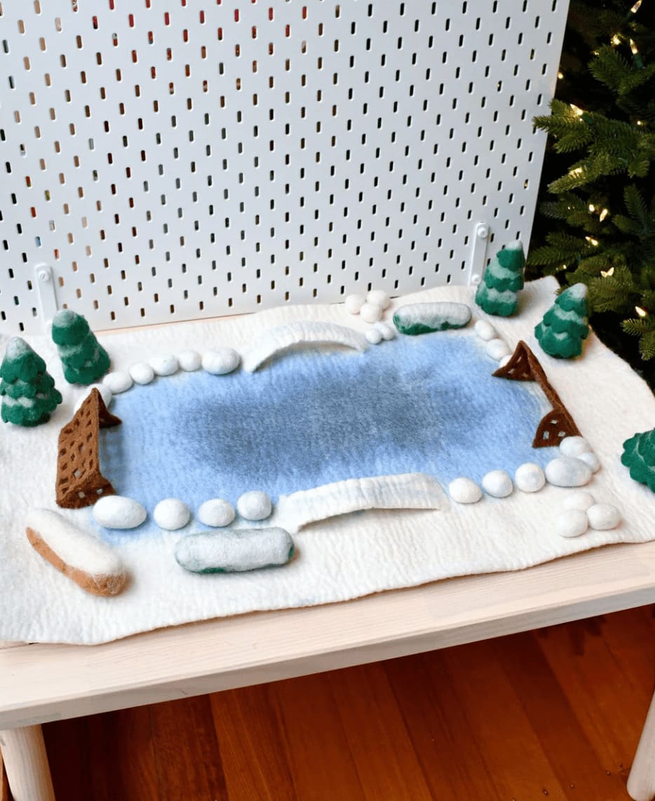 Tara Treasures Felt Snow Ice Rink Play Mat Playscape