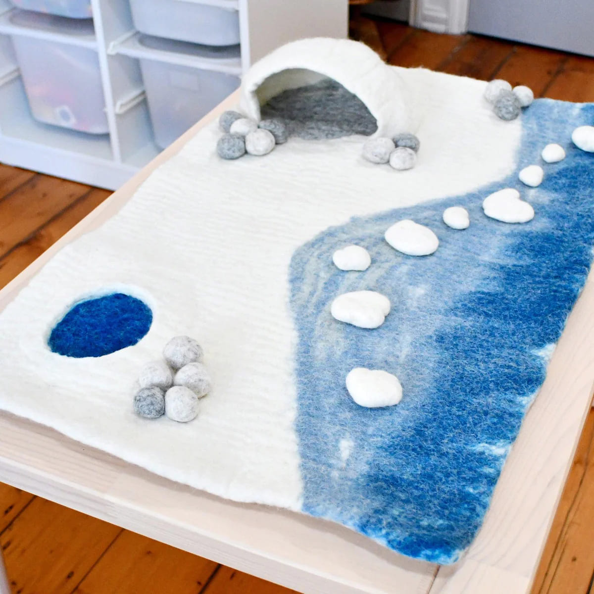 Tara Treasures Large Arctic Antarctic Polar Play Mat Playscape