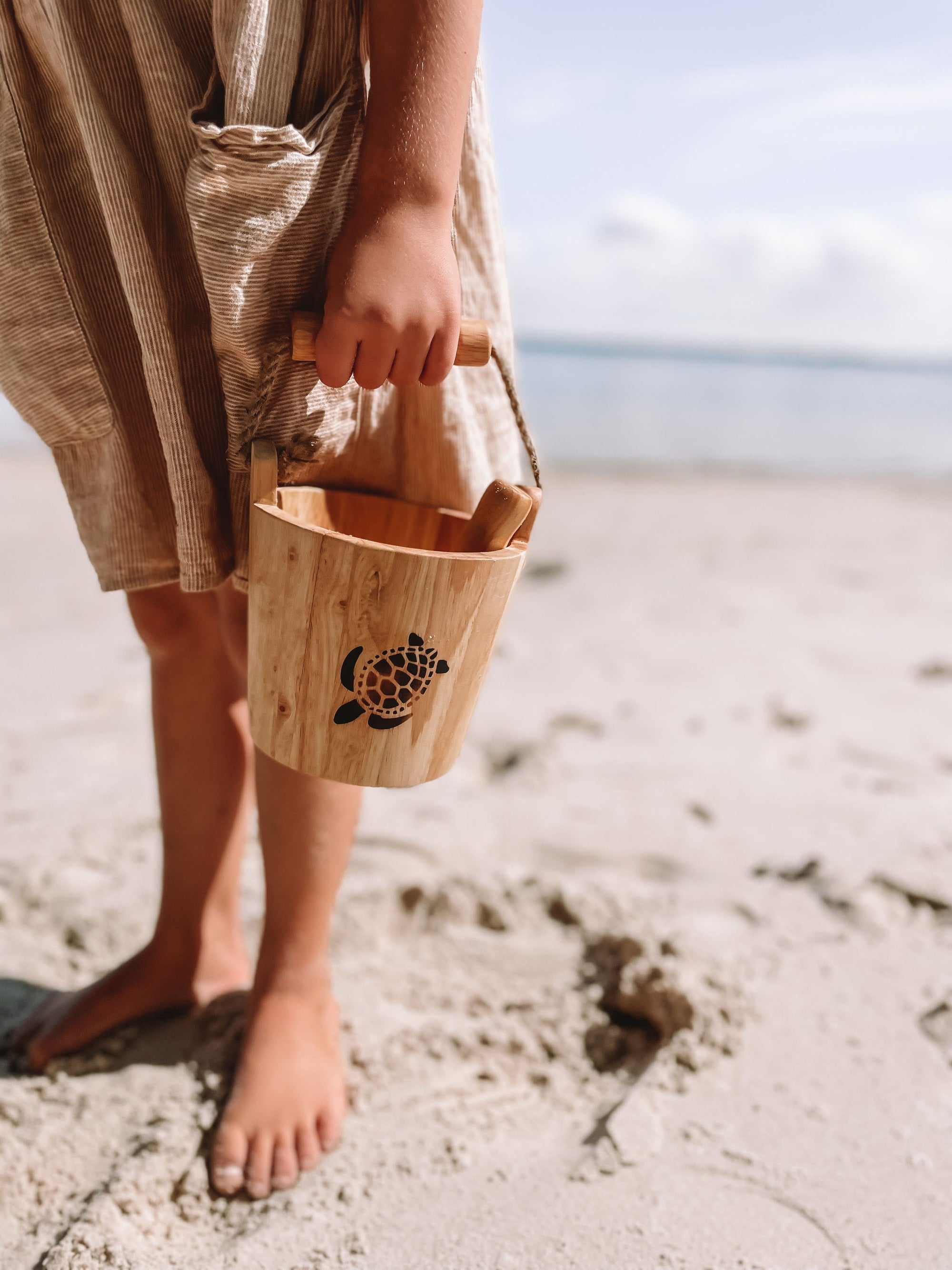 Explore Nook Wooden Bucket and Scoop Set 