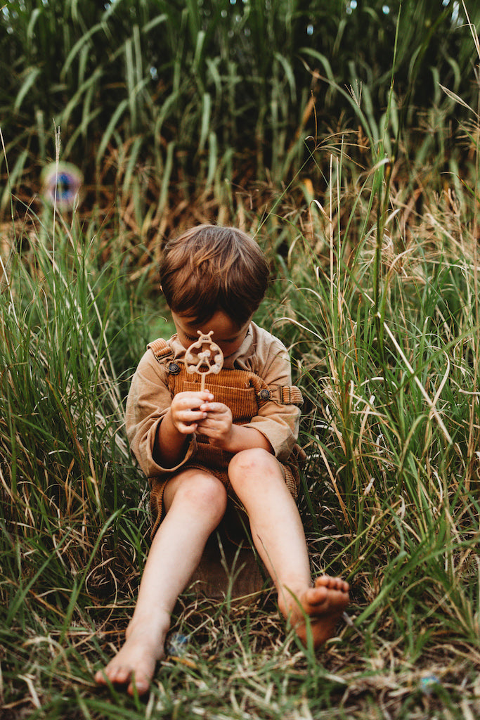 kinfolk-pantry-bubble-wand-ladybug